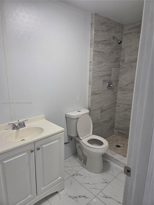 For Rent: $1,400 (0 beds, 1 baths, 0 Square Feet)