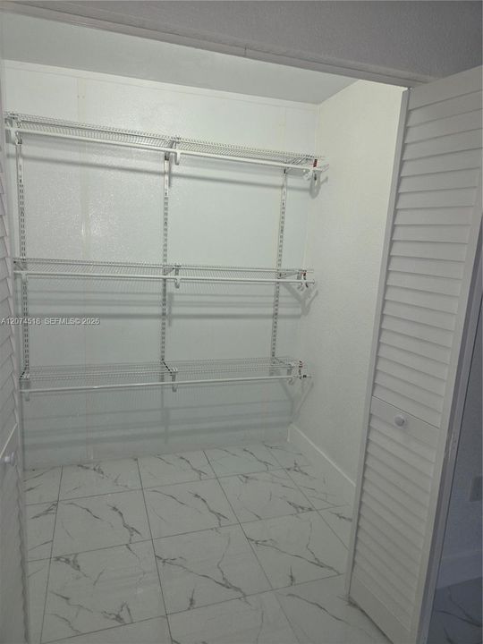 For Rent: $1,400 (0 beds, 1 baths, 0 Square Feet)