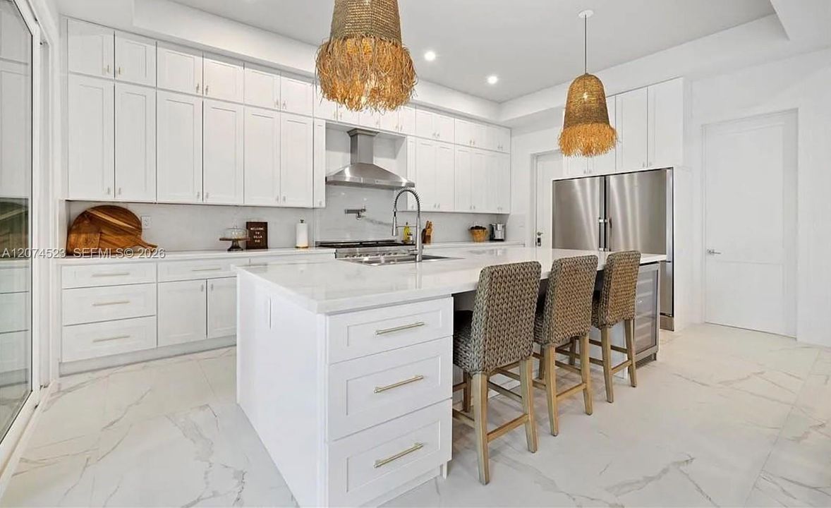 En Venta: $3,200,000 (4 camas, 4 baños, 3436 Pies cuadrados)