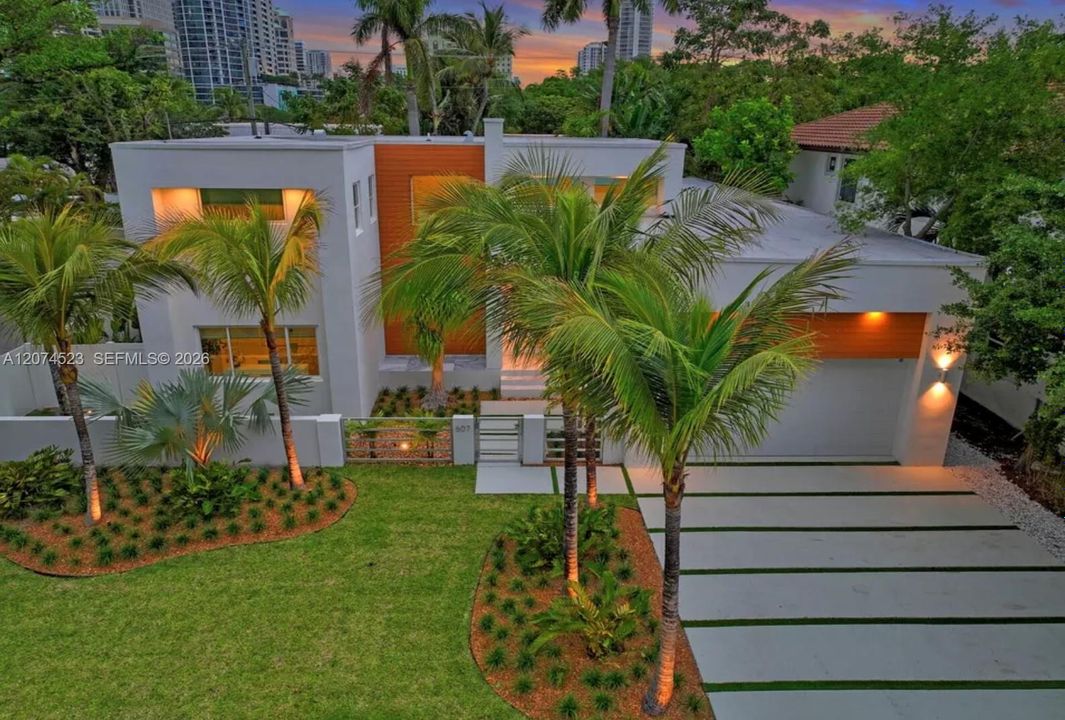En Venta: $3,200,000 (4 camas, 4 baños, 3436 Pies cuadrados)