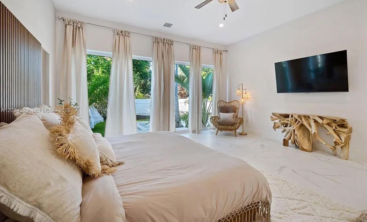 En Venta: $3,200,000 (4 camas, 4 baños, 3436 Pies cuadrados)