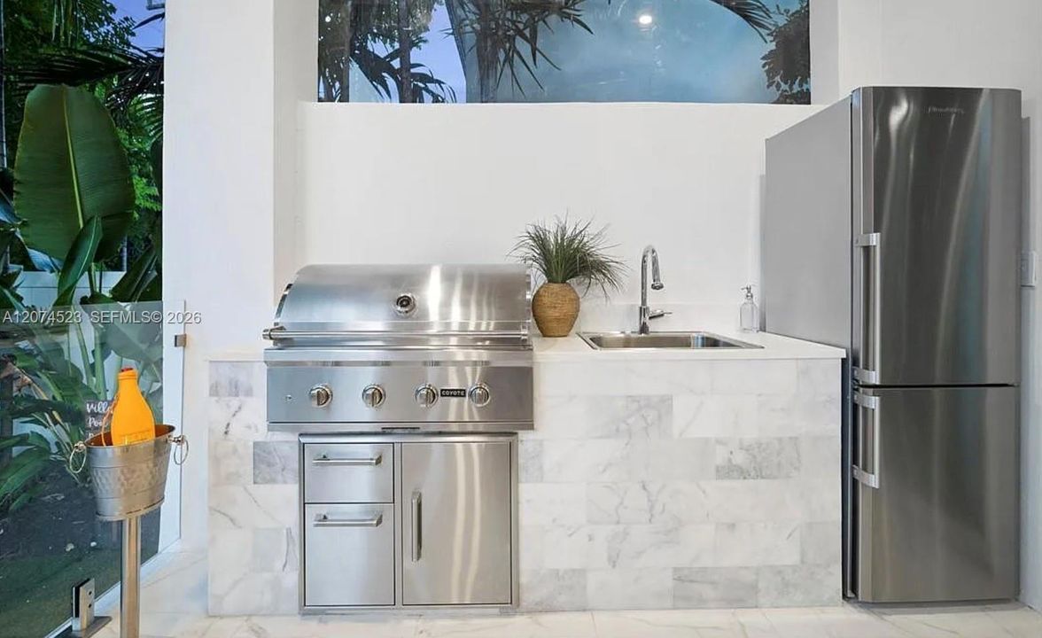En Venta: $3,200,000 (4 camas, 4 baños, 3436 Pies cuadrados)