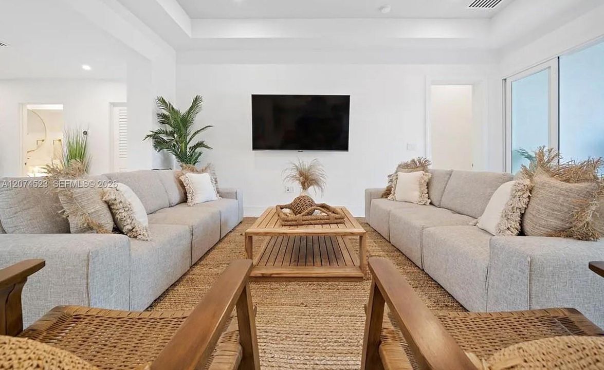 En Venta: $3,200,000 (4 camas, 4 baños, 3436 Pies cuadrados)