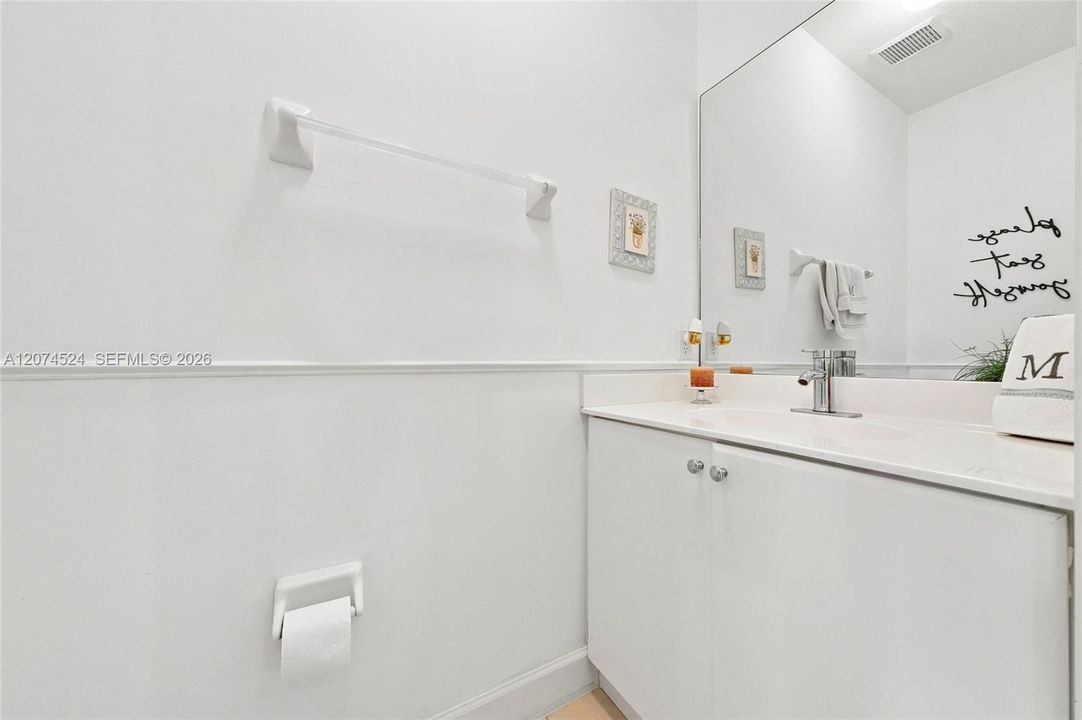 For Sale: $739,900 (4 beds, 2 baths, 2287 Square Feet)