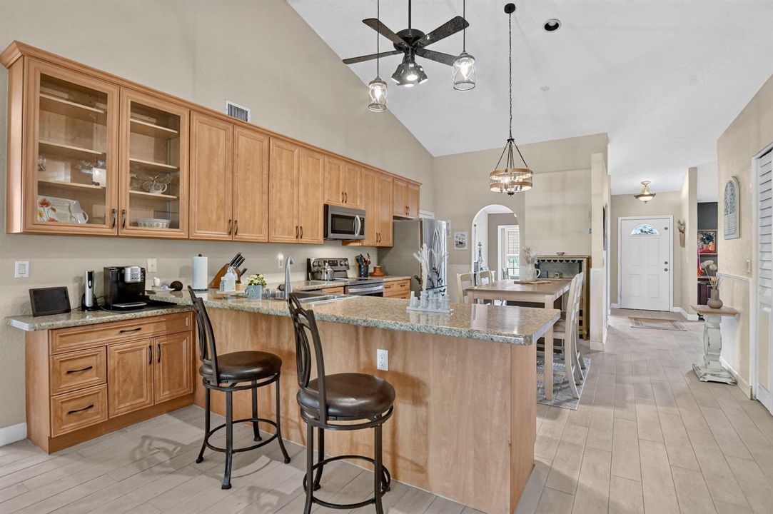 17-11241 Coral Reef Kitchen Views