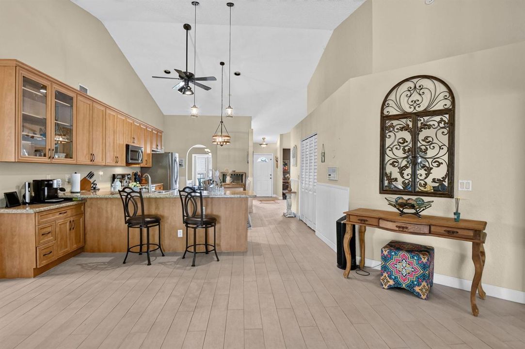 24-11241 Coral Reef High Ceilings