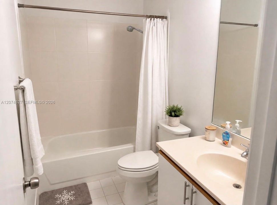 For Sale: $525,000 (3 beds, 2 baths, 1288 Square Feet)