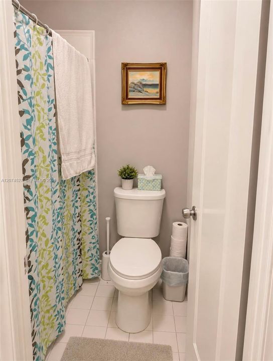 For Sale: $525,000 (3 beds, 2 baths, 1288 Square Feet)
