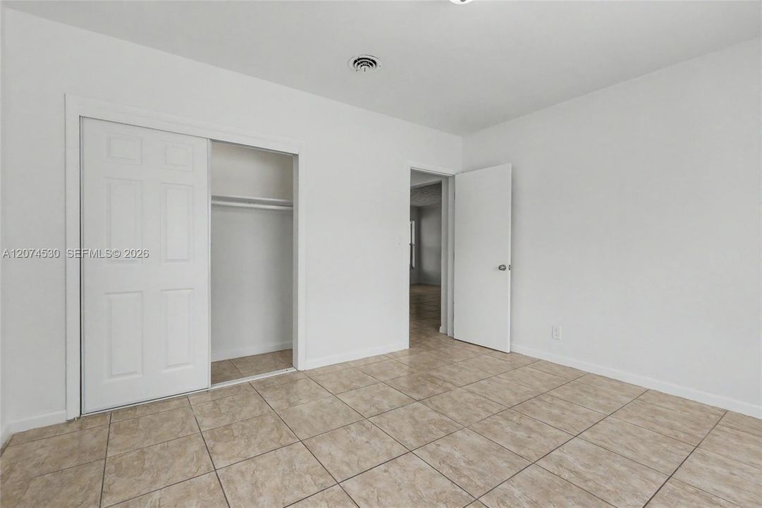 For Sale: $650,000 (4 beds, 3 baths, 2352 Square Feet)