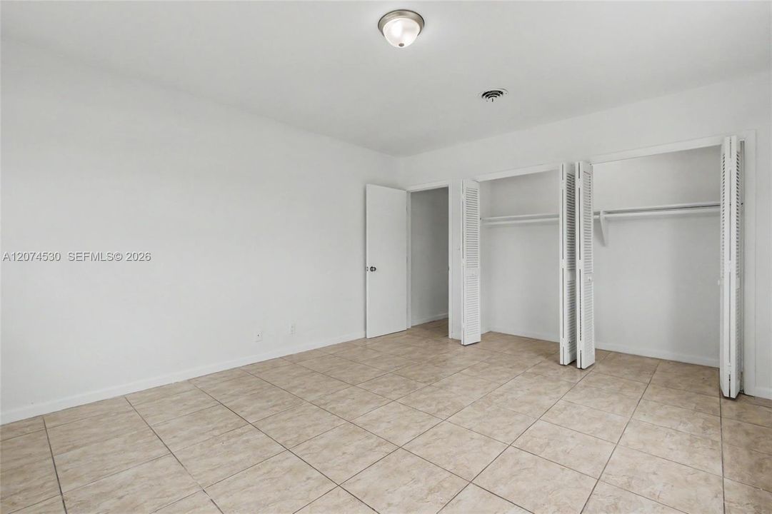 For Sale: $650,000 (4 beds, 3 baths, 2352 Square Feet)