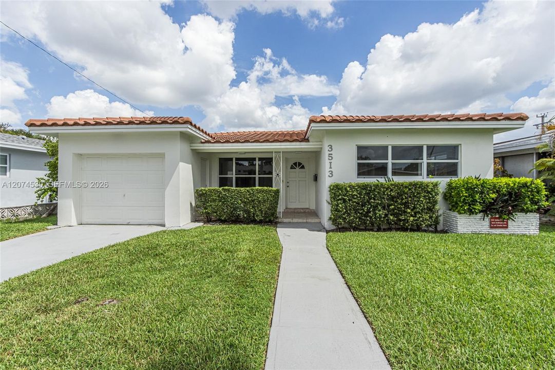For Sale: $650,000 (4 beds, 3 baths, 2352 Square Feet)