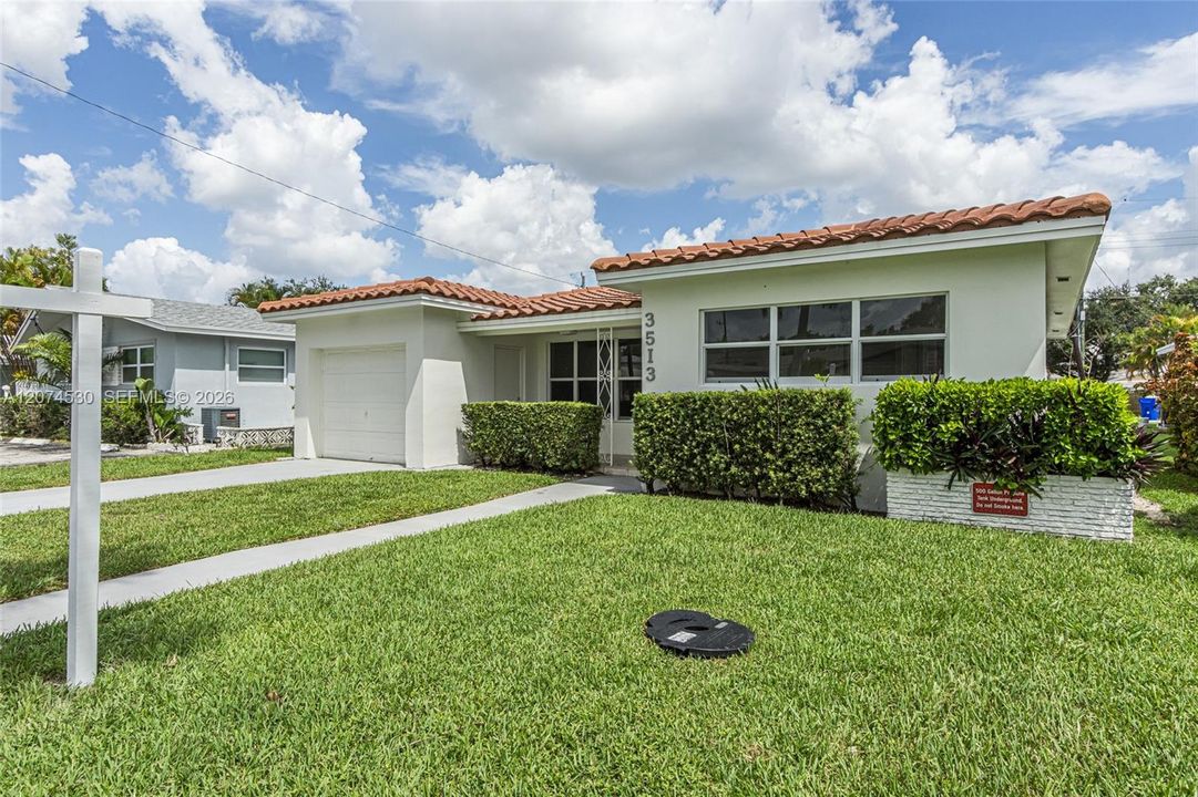 For Sale: $650,000 (4 beds, 3 baths, 2352 Square Feet)