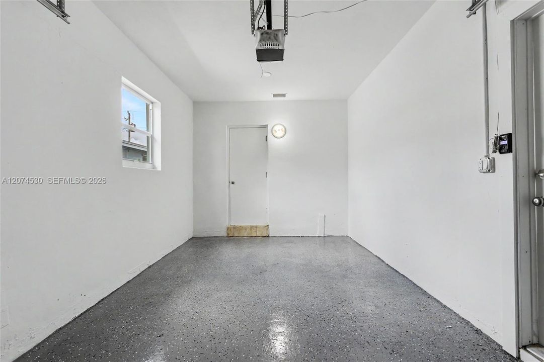 For Sale: $650,000 (4 beds, 3 baths, 2352 Square Feet)