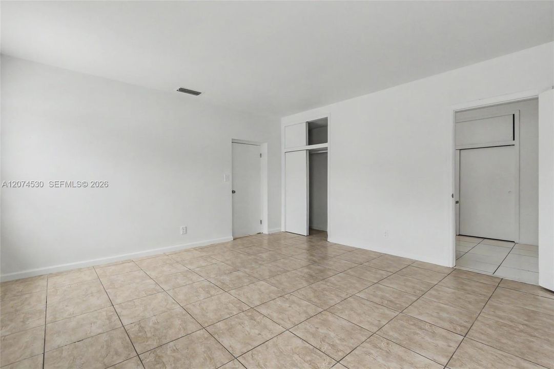 For Sale: $650,000 (4 beds, 3 baths, 2352 Square Feet)
