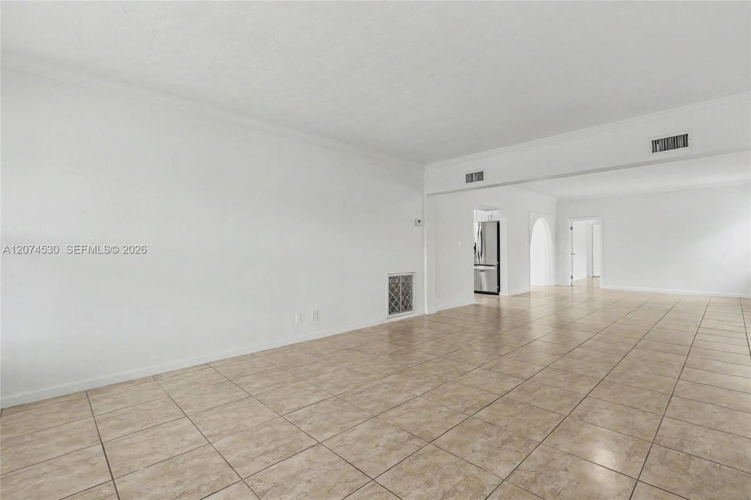 For Sale: $650,000 (4 beds, 3 baths, 2352 Square Feet)
