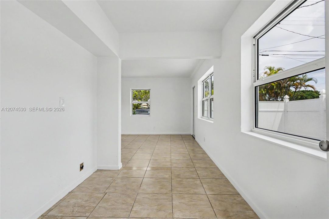 For Sale: $650,000 (4 beds, 3 baths, 2352 Square Feet)