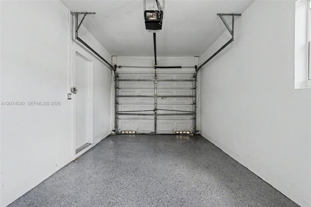 For Sale: $650,000 (4 beds, 3 baths, 2352 Square Feet)