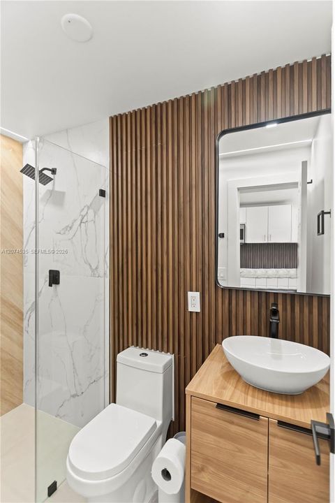For Rent: $1,750 (1 beds, 1 baths, 460 Square Feet)