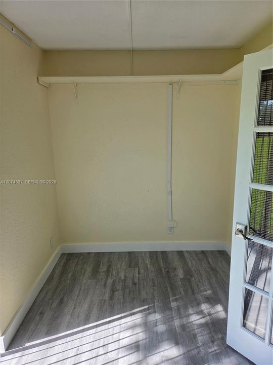 For Rent: $2,200 (2 beds, 2 baths, 1010 Square Feet)
