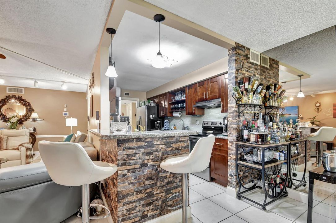 11-web-or-mls-Apartment (11)