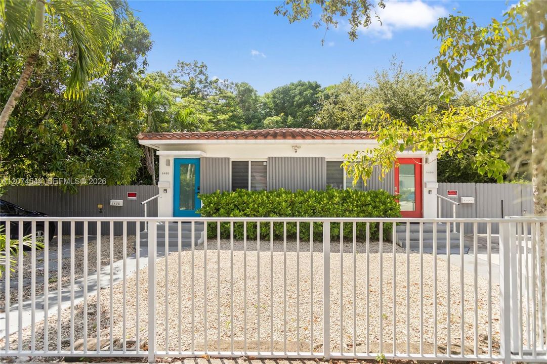 For Rent: $2,100 (1 beds, 1 baths, 600 Square Feet)
