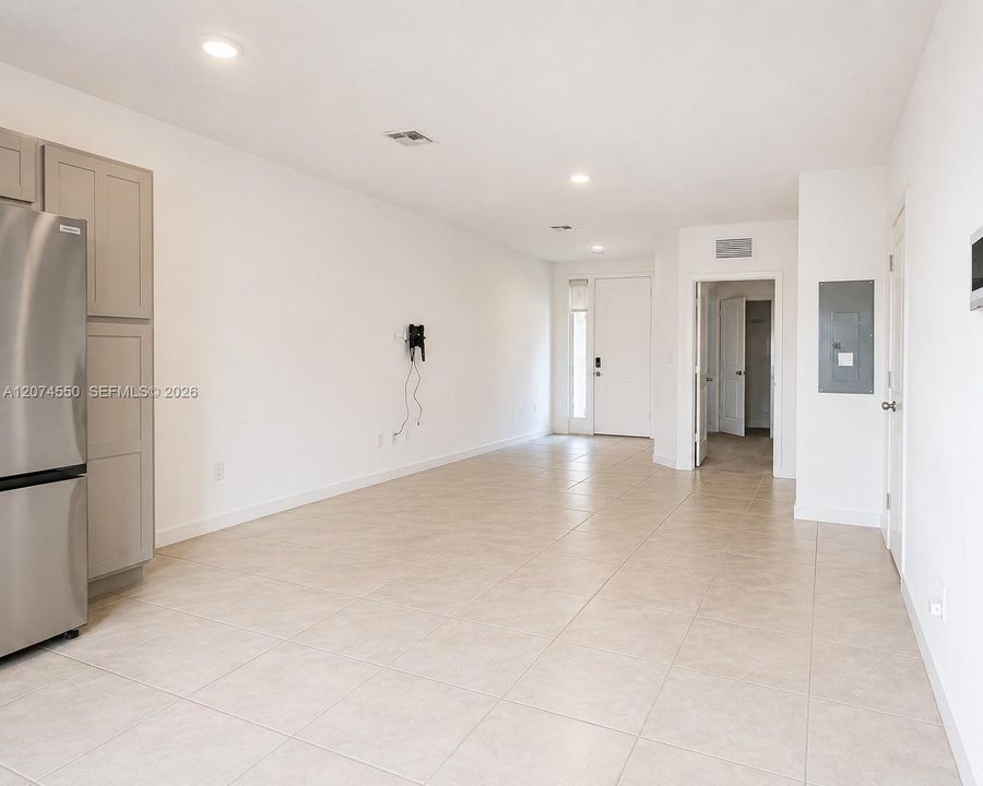 En Venta: $455,000 (3 camas, 3 baños, 1333 Pies cuadrados)