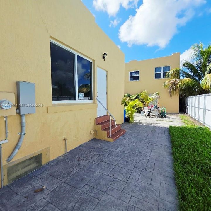 For Sale: $1,000,000 (0 beds, 0 baths, 3177 Square Feet)