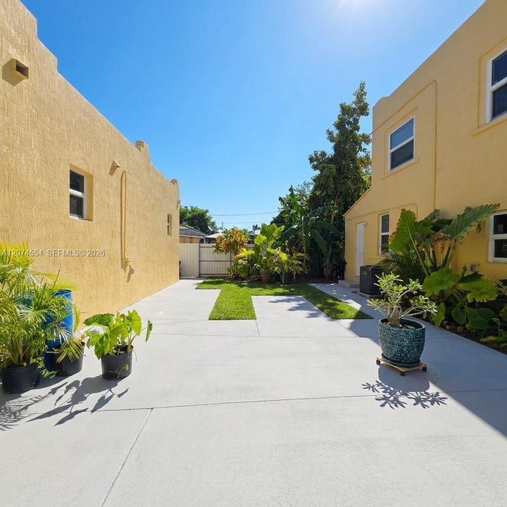 For Sale: $1,000,000 (0 beds, 0 baths, 3177 Square Feet)