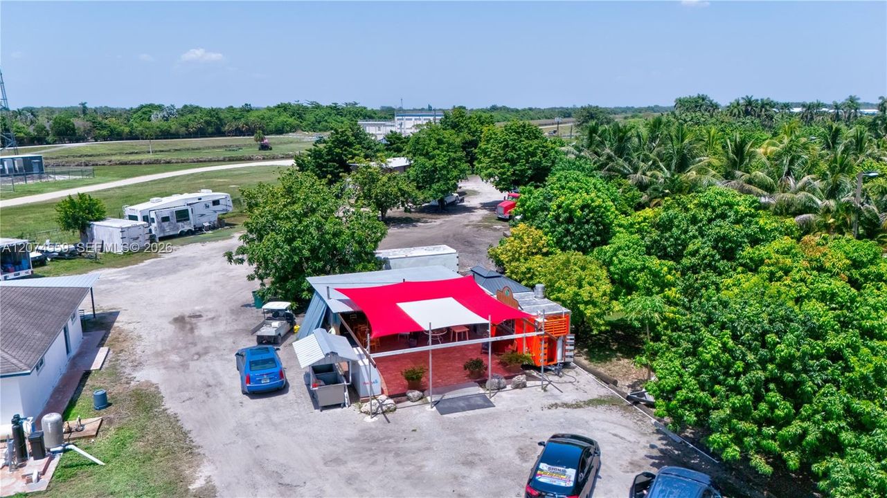 En Venta: $2,800,000 (3 camas, 3 baños, 1905 Pies cuadrados)
