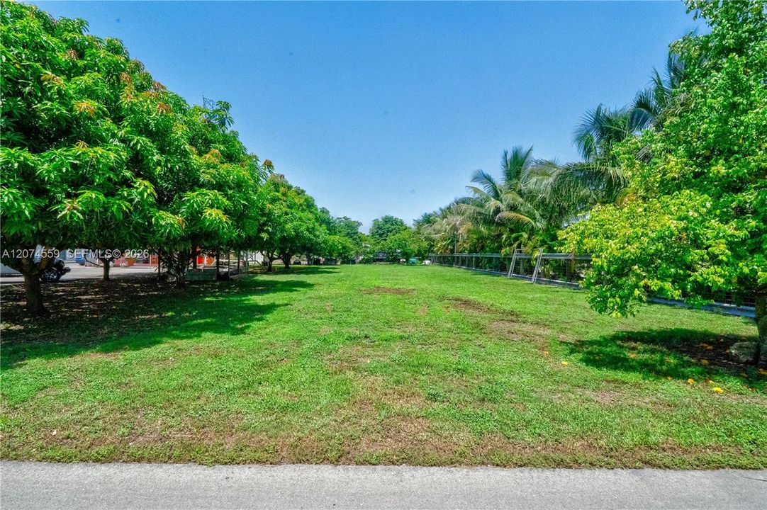 En Venta: $2,800,000 (3 camas, 3 baños, 1905 Pies cuadrados)