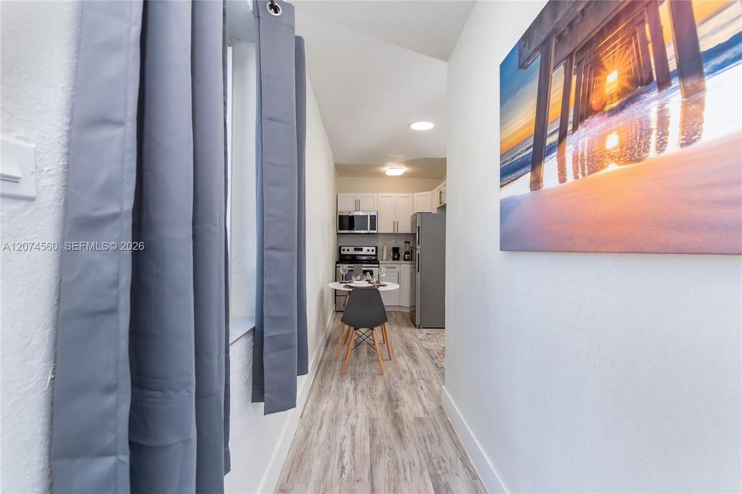 For Rent: $2,000 (1 beds, 1 baths, 500 Square Feet)
