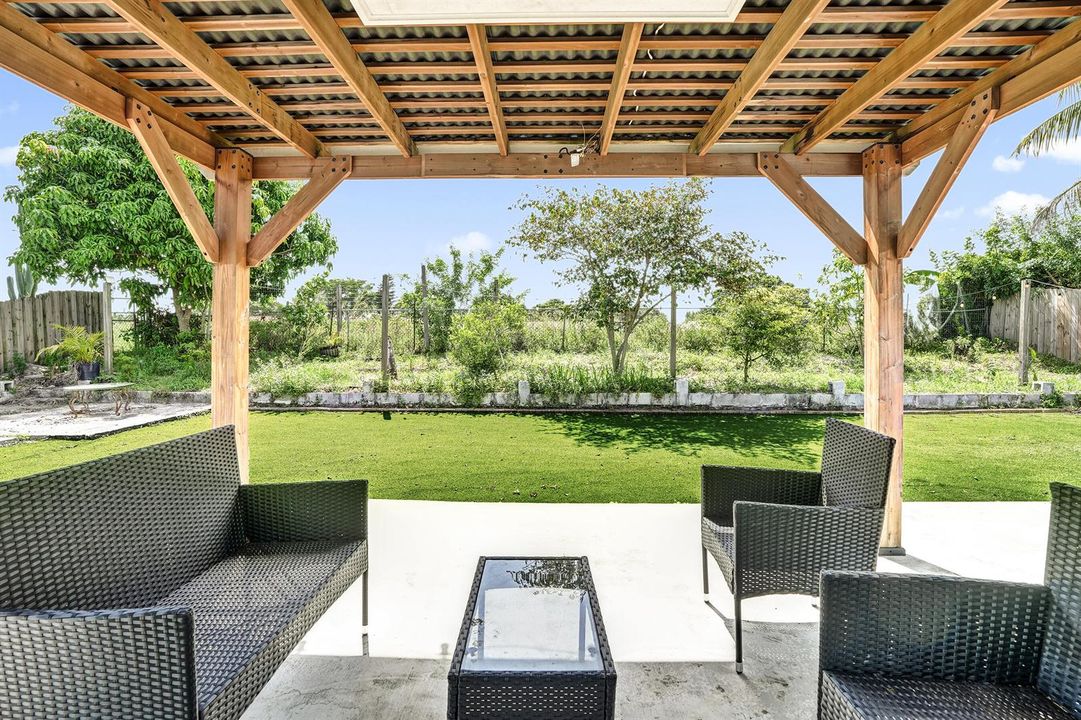 10 Backyard 2