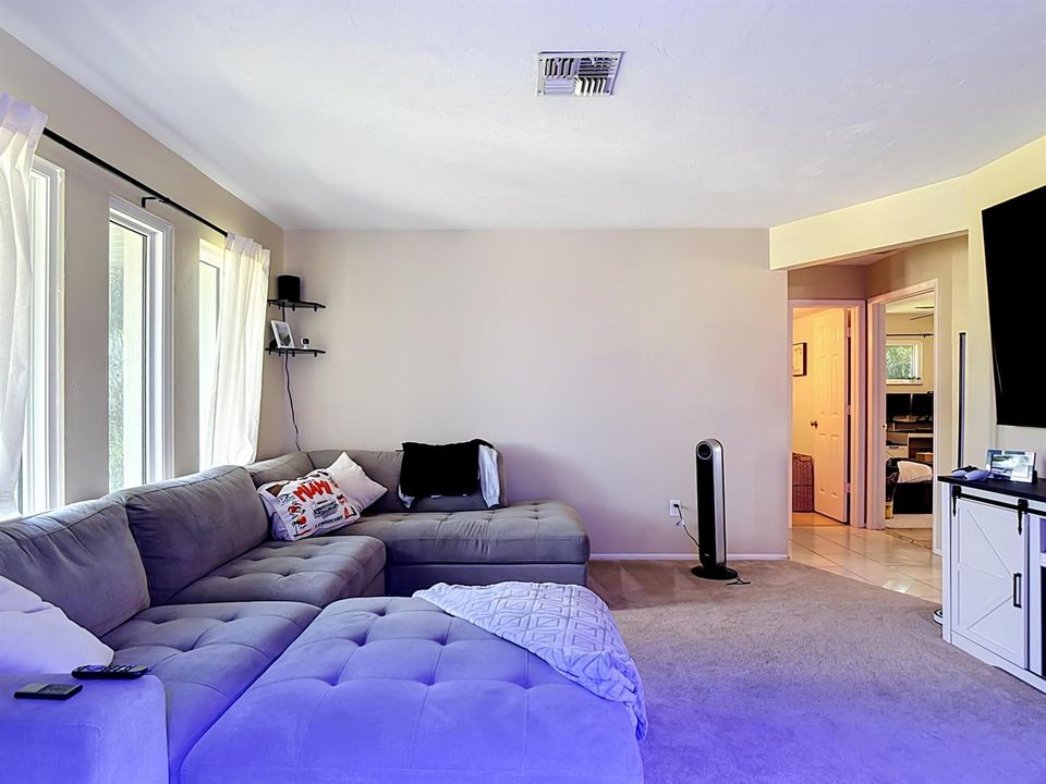 1832 SE Van Loon Terrace-21