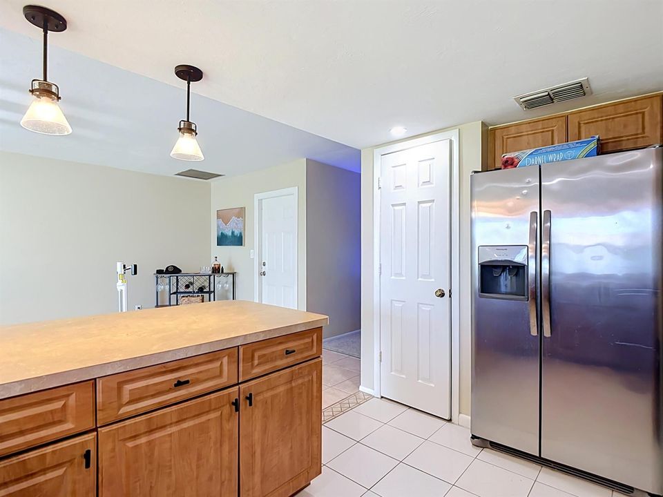 1832 SE Van Loon Terrace-28