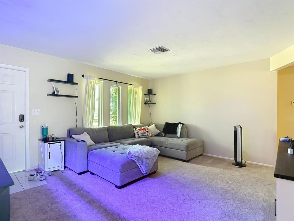 1832 SE Van Loon Terrace-22