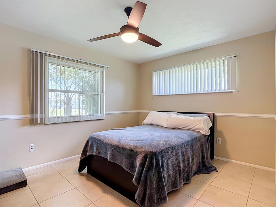 1832 SE Van Loon Terrace-49