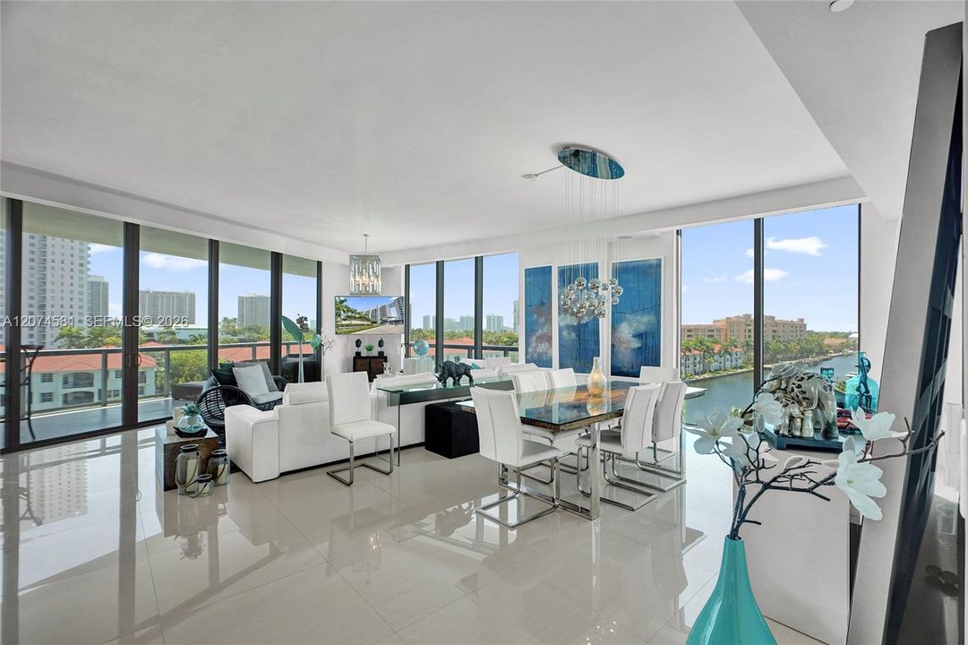 For Sale: $1,295,000 (2 beds, 2 baths, 2103 Square Feet)