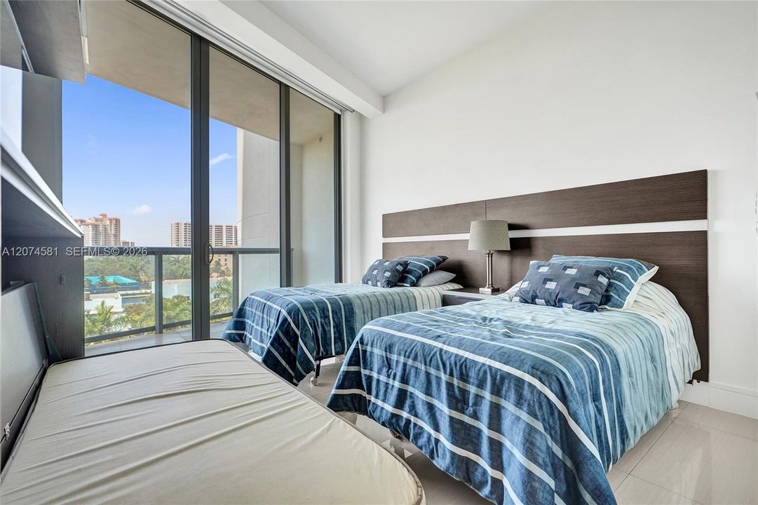 For Sale: $1,295,000 (2 beds, 2 baths, 2103 Square Feet)