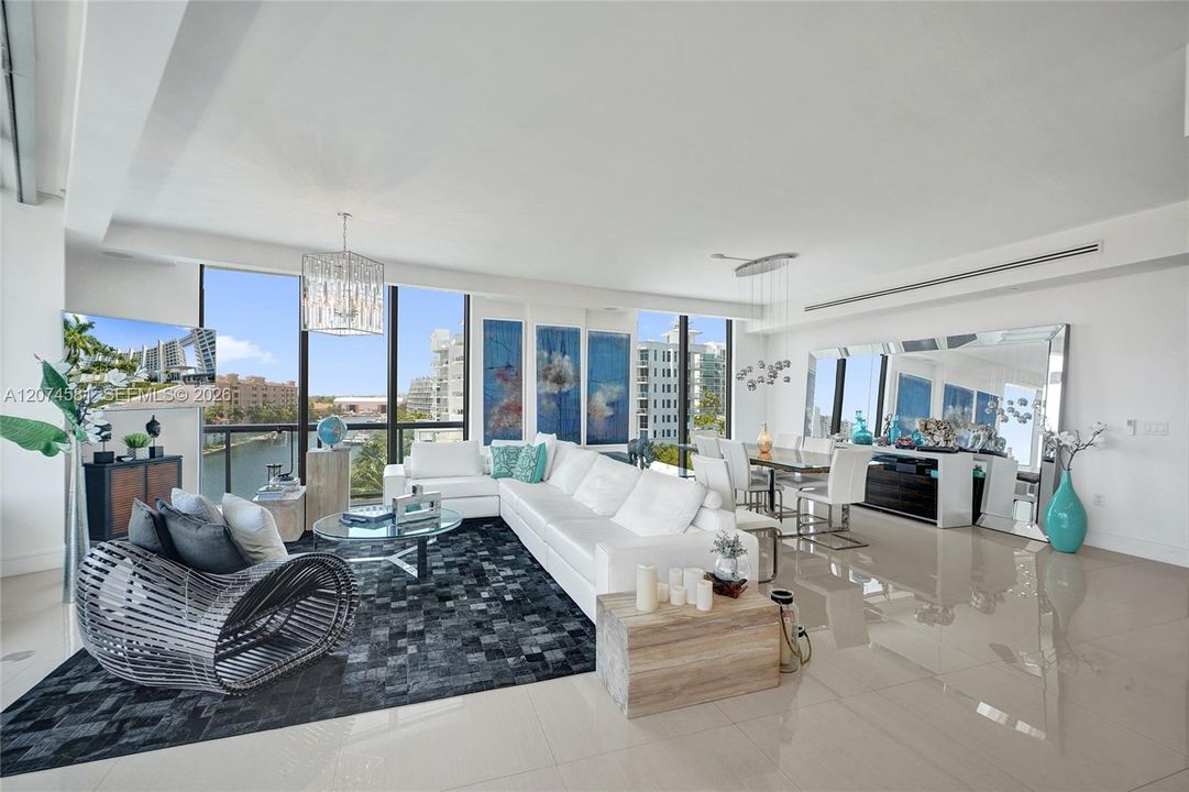 For Sale: $1,295,000 (2 beds, 2 baths, 2103 Square Feet)