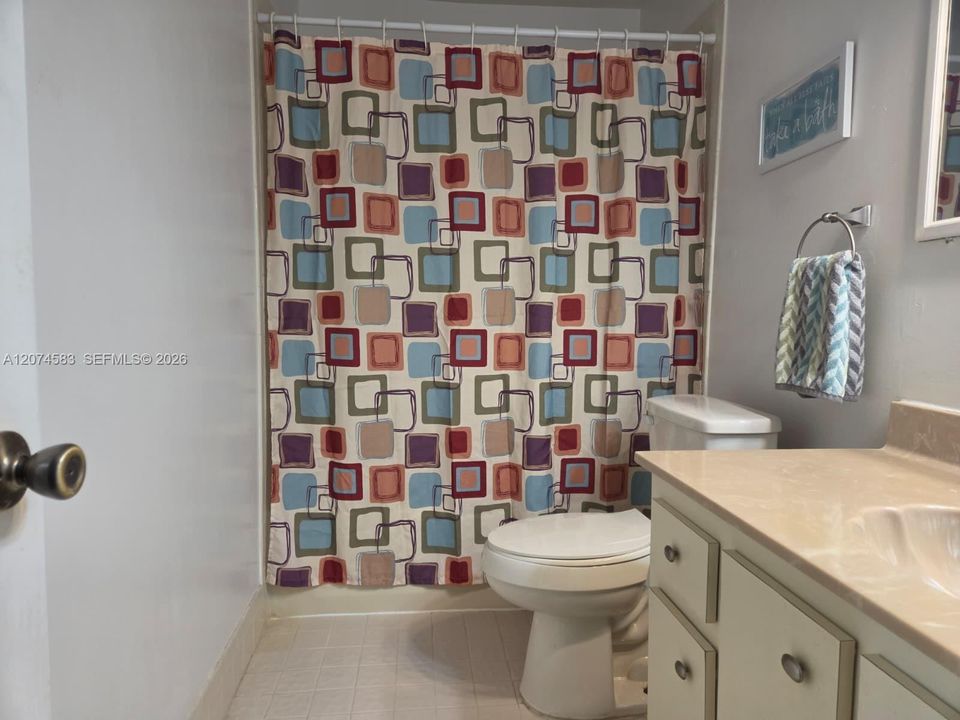 На продажу: $499,999 (3 спален, 2 ванн, 1590 Квадратных фут)