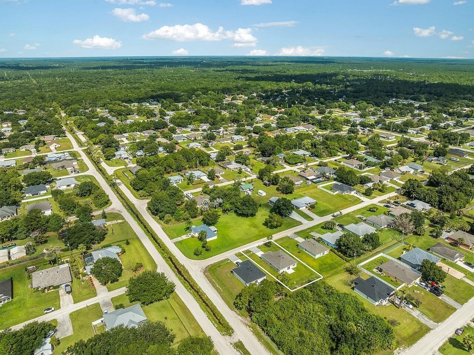 8526-102nd-Ct-HigMedia-005-1280