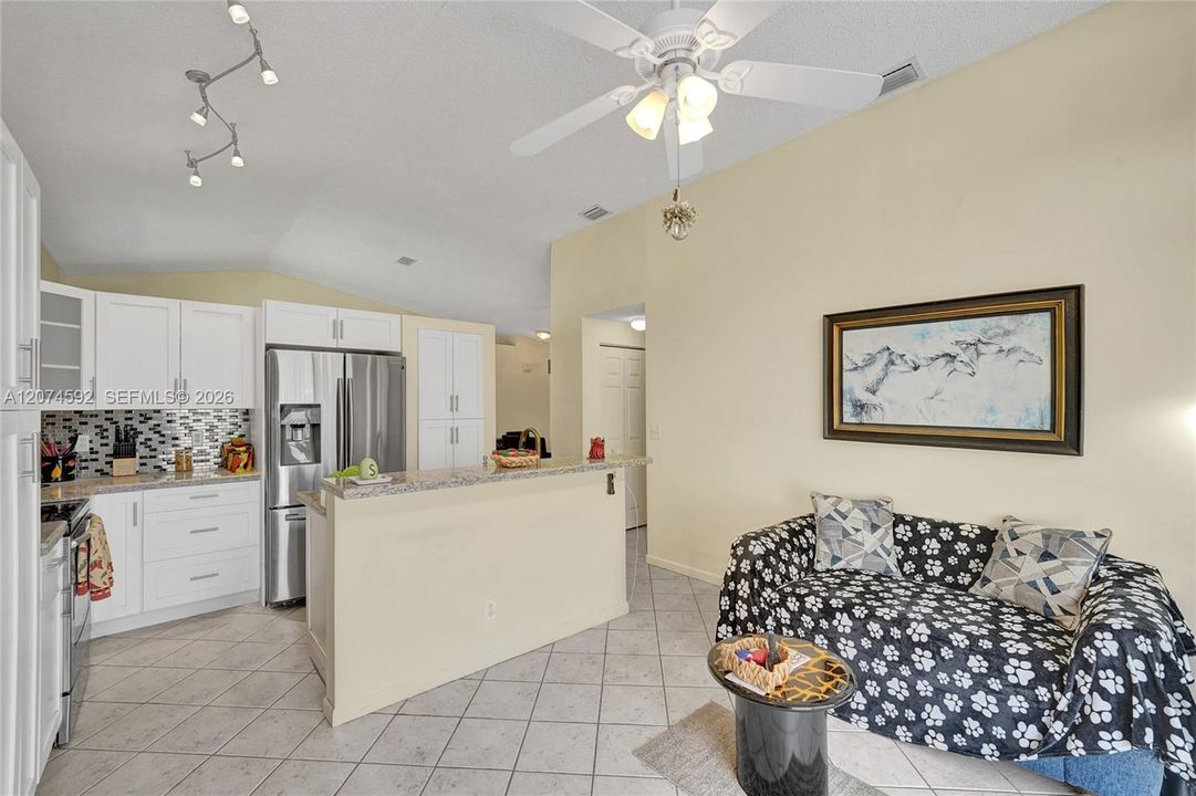 For Sale: $609,900 (4 beds, 2 baths, 1477 Square Feet)