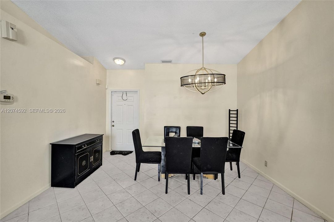 For Sale: $609,900 (4 beds, 2 baths, 1477 Square Feet)