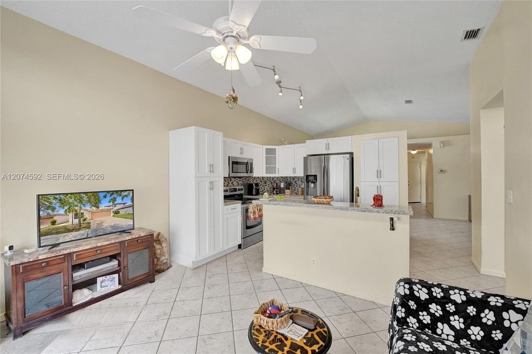 For Sale: $609,900 (4 beds, 2 baths, 1477 Square Feet)