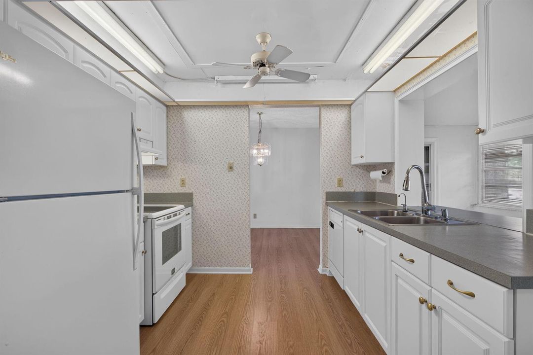 16-web-or-mls-1055-2438