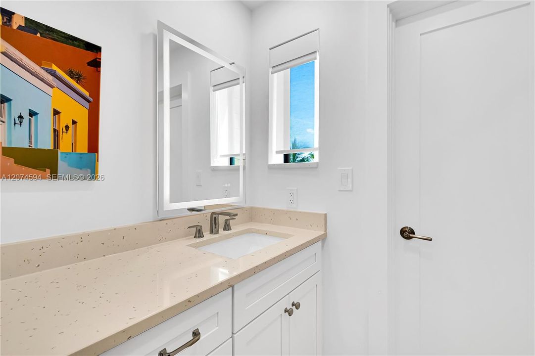 For Rent: $15,000 (4 beds, 3 baths, 2638 Square Feet)