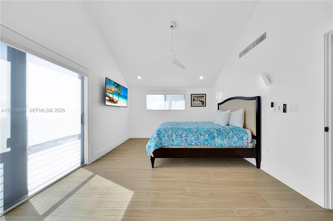 For Rent: $15,000 (4 beds, 3 baths, 2638 Square Feet)