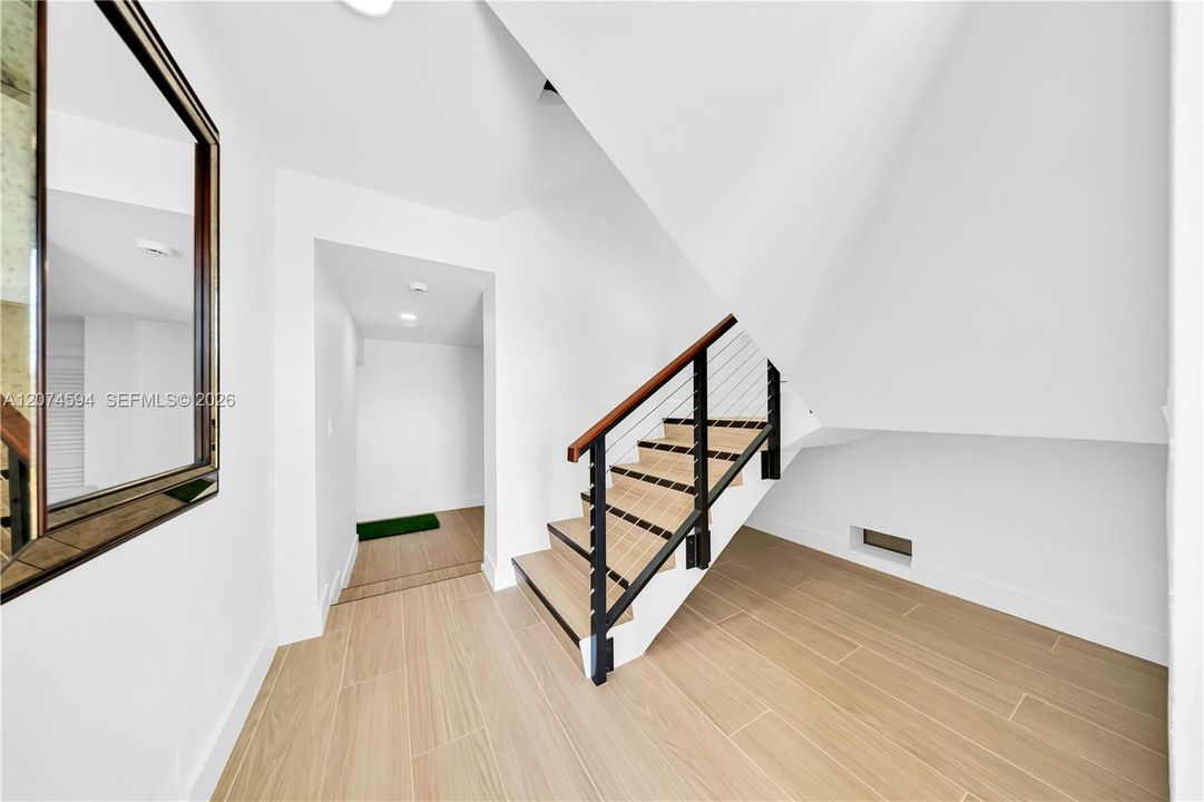 For Rent: $15,000 (4 beds, 3 baths, 2638 Square Feet)