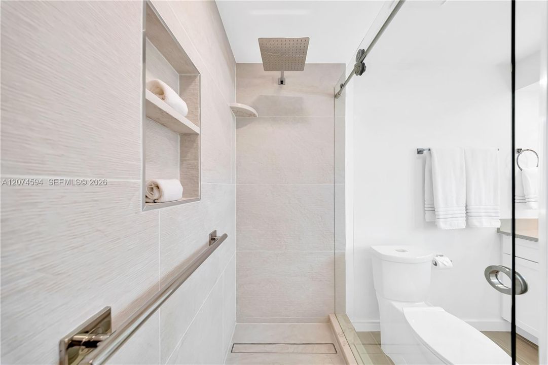 For Rent: $15,000 (4 beds, 3 baths, 2638 Square Feet)