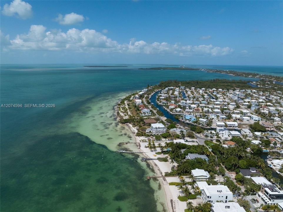 For Rent: $15,000 (4 beds, 3 baths, 2638 Square Feet)
